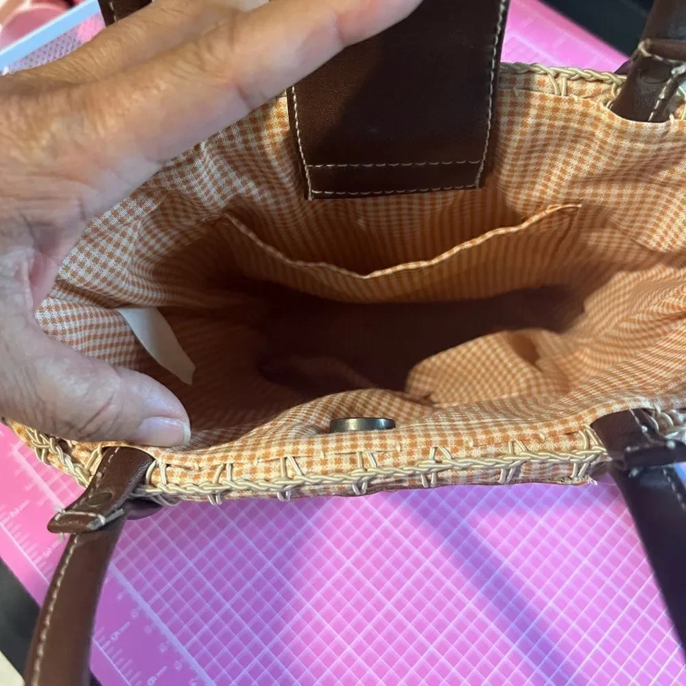 Juiciful Wicker Handbag  - Picture 4 of 10